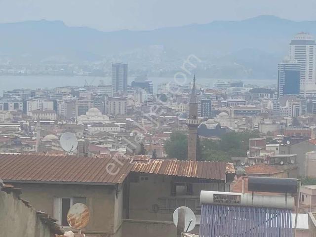 İzmir Konak Dayıemir Mahallesinde Satılık Müstakil Ev