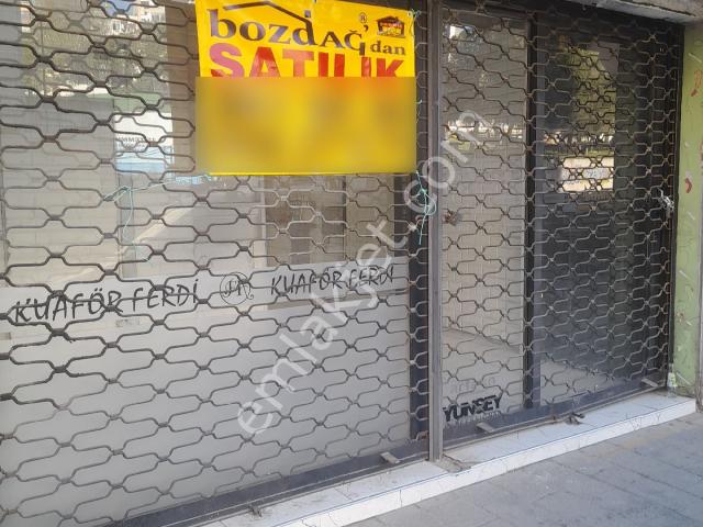 İzmir Konak İnönü Caddesinde Satılık Dükkan