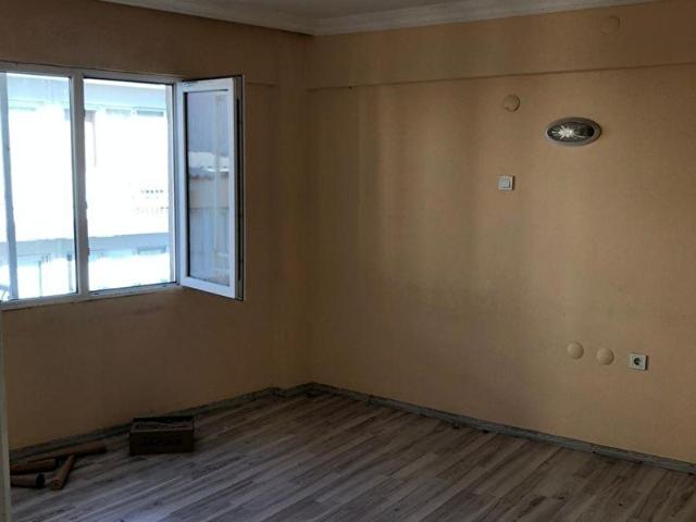 İzmir Konak Üçyol Satılık Daire