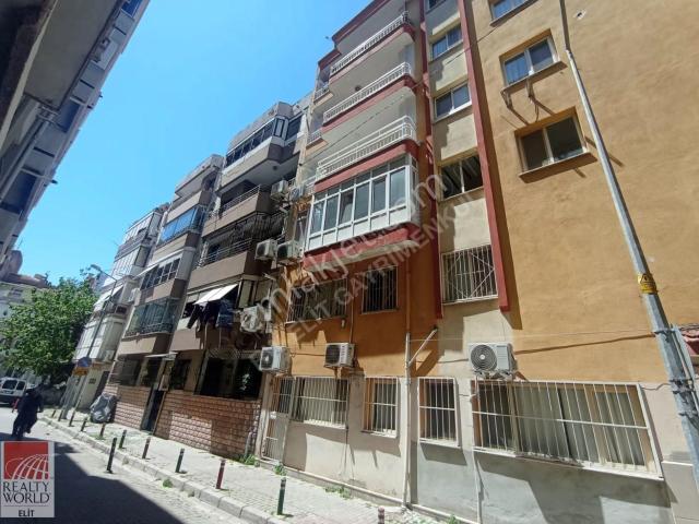 İzmir Karşıyaka Tuna Mahallesin'de Kaçırılmayacak Fırsat Daire