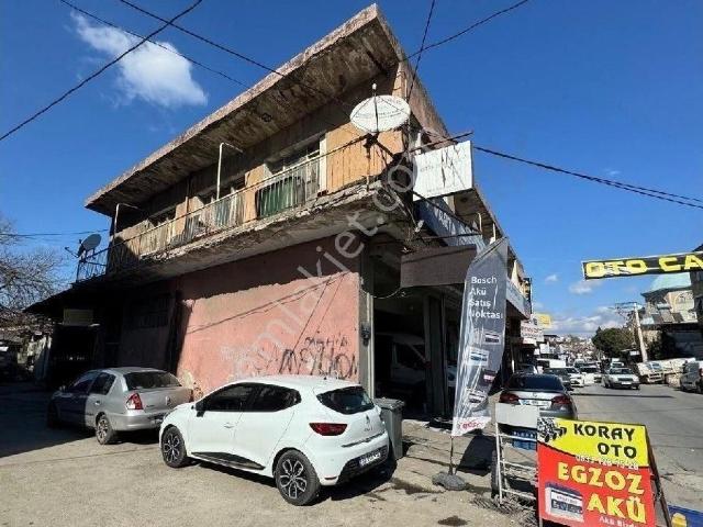 İzmir Karabağlar Sanayi Sitesinde 6 Adet Tek Tapu Satılık Dükkan