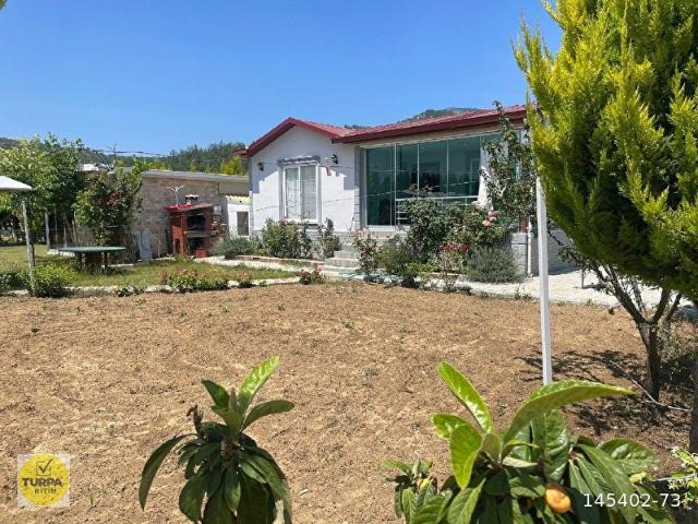 İzmir Menderes Çile'de Satılık 400m2 Arsa İçinde Müstalik Ev