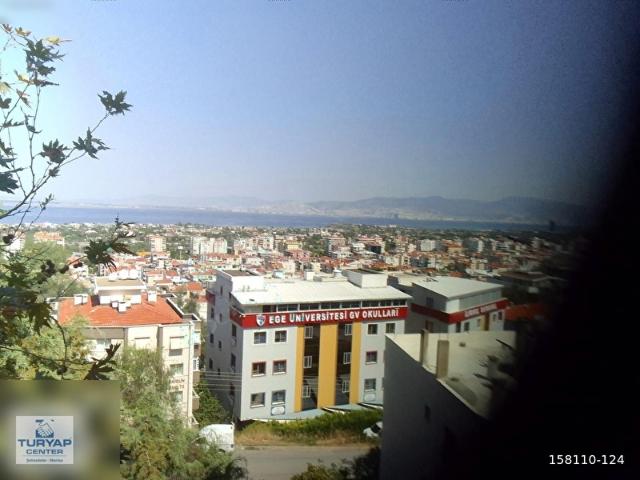 İzmir Narlıdere'de yatırımlık Muhteşem Arsa