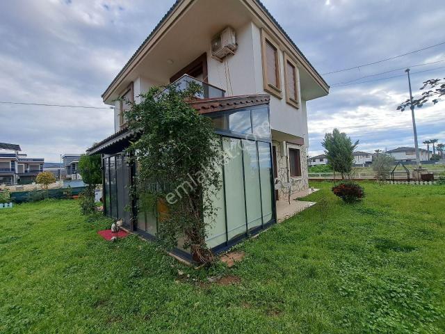 İzmir Seferihisar Doğanbey De Satılık 3+1 Havuzlu Villa