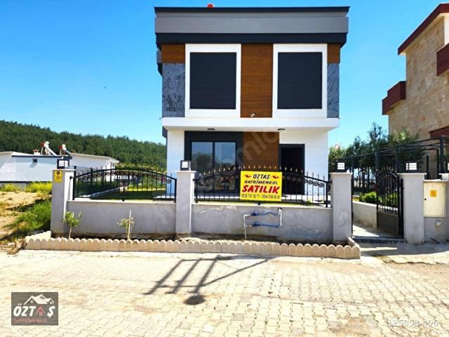 İzmir seferihisar ürkmezde deniz manzaralı tam müstakil 3+1villa