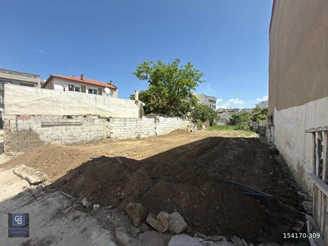 İzmir Seferihisar'da konut imarlı arsa 345 m