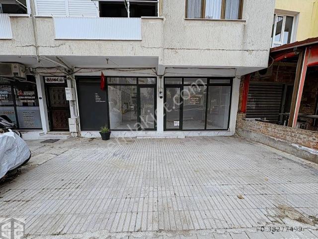 İzmir Selçuk Atatürk Mahallesi Satılık Dükkan
