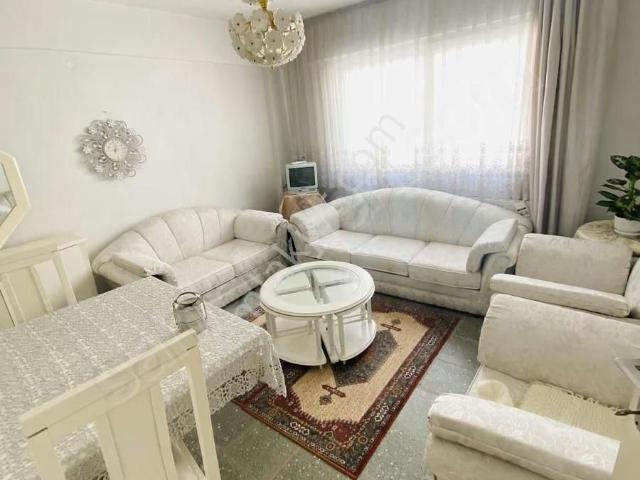 İzmir Park Ve Egepol Hastanesi 2 Dk D.gazlı Eşyalı Kiralık 2+1