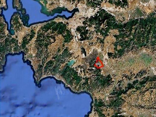 İzmir Torbalı'da mükemmel konumda yatırımlık tarla