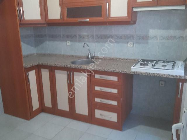 İzmir Üçyol Güneşli De 3+1,115 M2, Bakımlı, Doğalgazlı, Otoparklı Daire