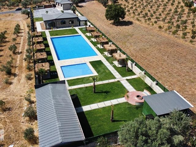 İzmirde Tek! Havuzlu 3.350 M Dev Restaurant & Eğlence Tesisi