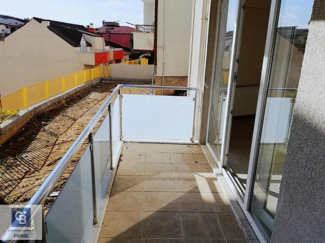İzmit Cedit Mah.de Deniz Manzaralı Satılık 2+1 Daire