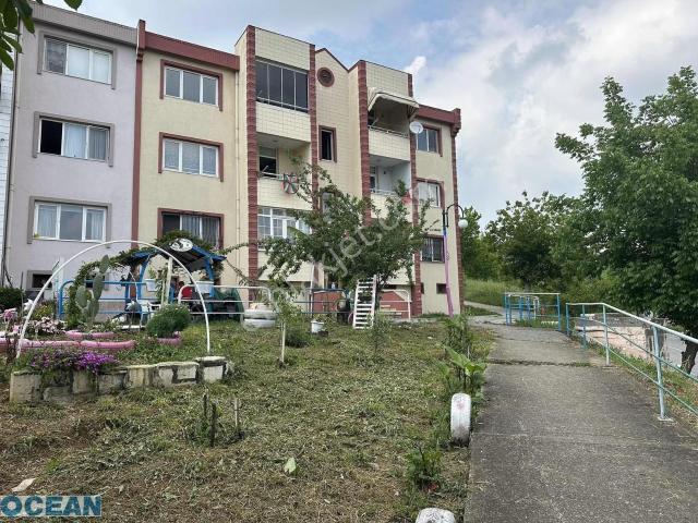 İzmit Dünya Bankasında Önü Açık Manzaralı 2+1 Daire
