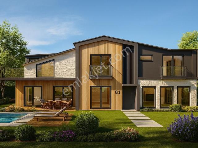İzmit Körfez'de Bulunan 4+1 Kısmi Deniz Manzaralı Havuzlu Villa
