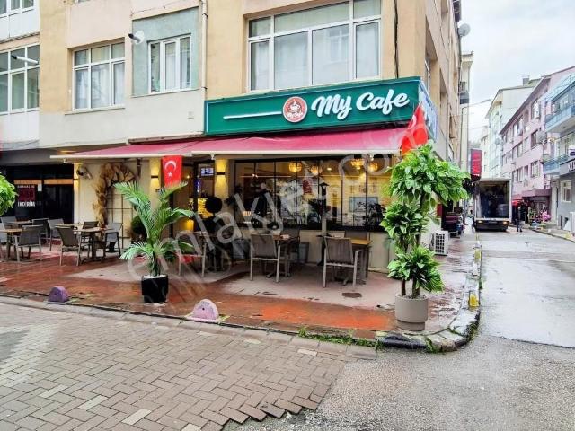 İzmit Karabaşın Kalbinde Fırsat Lüks Konseptli Mycafe