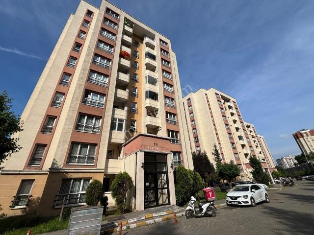 İzmit Kent Konut 3. Etapta Ara Kat Kiralık 2+1 Daire