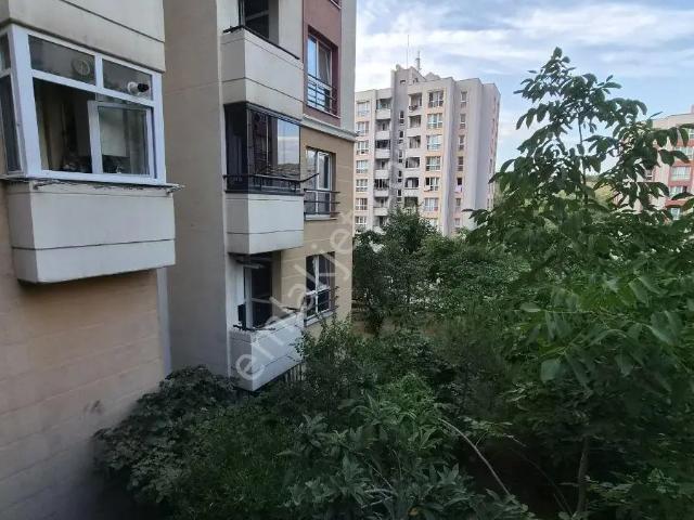 İzmit Kent Konut 3 1+1 75 M2 Kiralık Daire.