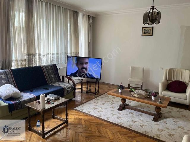 İzmit Merkezde Satılık Geniş 3+1 Daire
