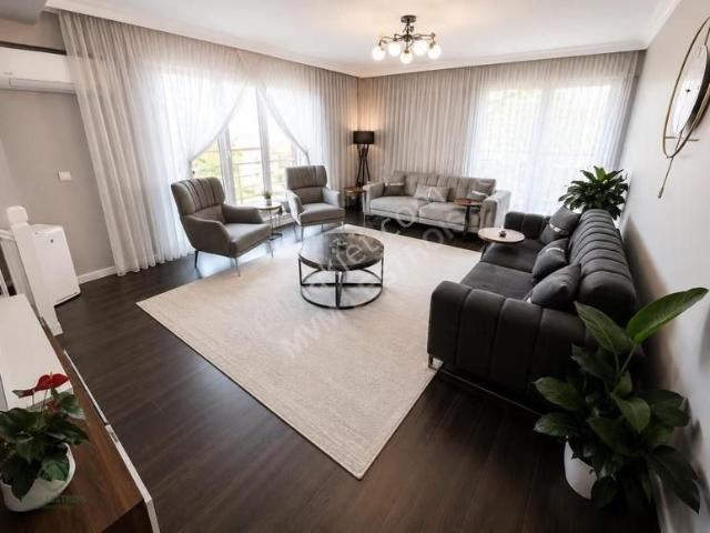 İzmit Serdar'da Satılık 3+1 Geniş Daire 155m²