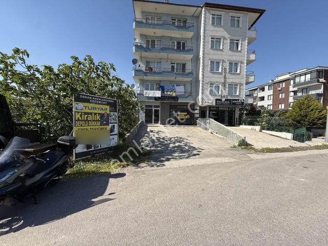 İzmit Yalova Yolu Üzerinde Kiralık Depolu Dükkan
