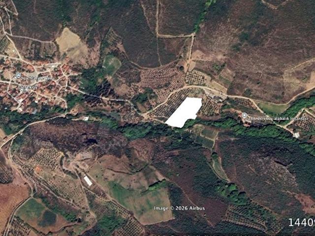 İZNİK DEREKÖY'DE YOLA CEPHE SATILIK 8.950 m2 YATIRIMLIK TARLA
