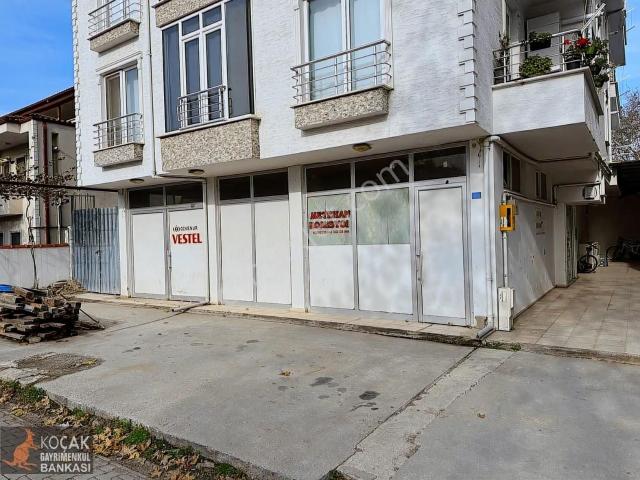 İznik Merkezde 230 M2 Kullanım Alanlı Satılık İşyeri Dükkan