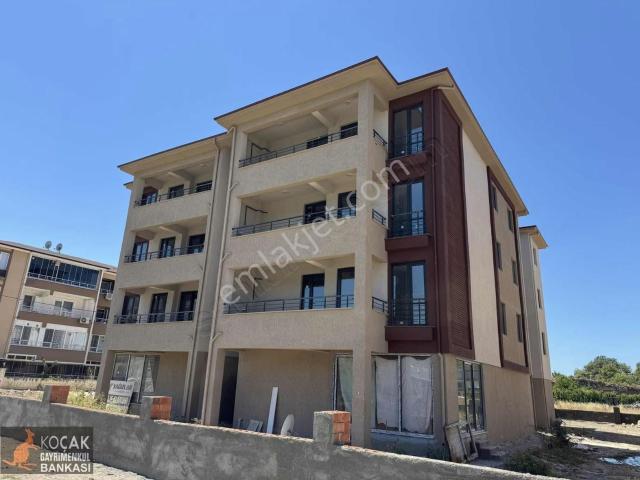 İznik Topkapı Bölgesinde Sıfır Üst Kat 3+1 Asansörlü Daire