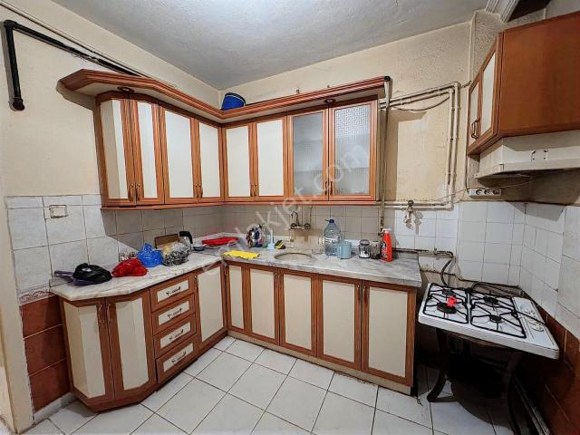 İzopol'den Çarşamba Pazarı Yakını Satılık Daire