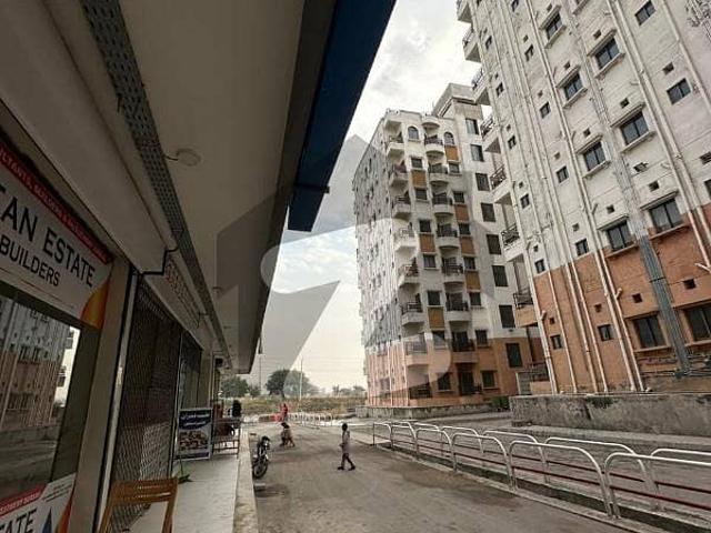 I 16/3 PHA 3 Bed Apartment Sale Purchase with Servant Quarter