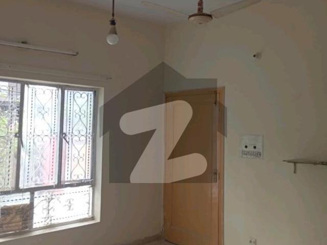I 10/4 House Sized 1500 Square Feet Is Available For Rent I 10/4