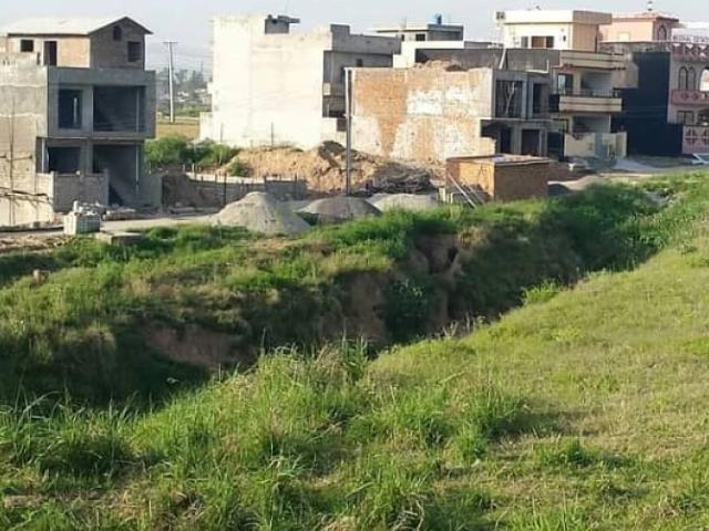 I 11 2 Top Located 500 Numbers 25x40 Plot Islamabad I 11 ID 80488