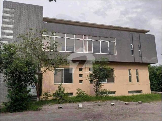 I 11 9000 Sqft Plaza With Big Parking