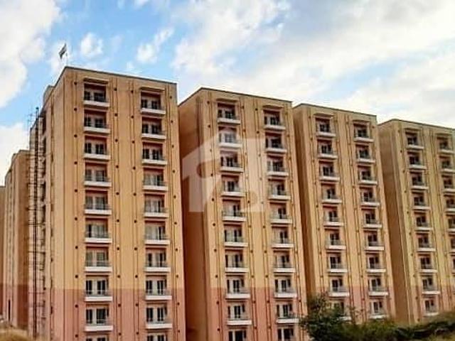 I 12/1 D Type 5th Floor All Dues Clear Flat For Sale