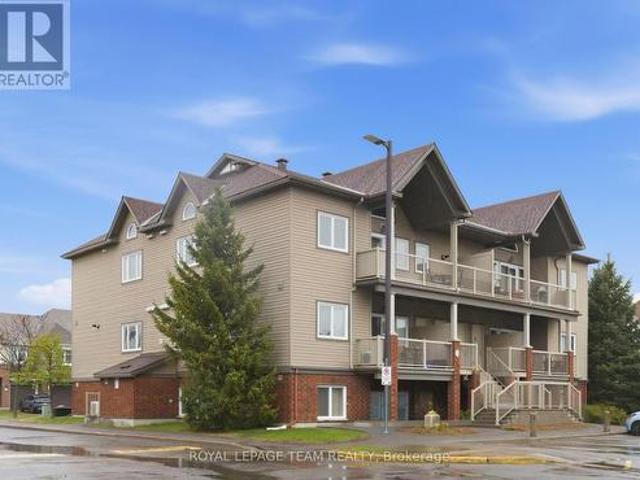 I 769 Cedar Creek Drive, Ottawa, ON, K1T 0B3 townhouse for lease | Listing ID X13603 | Royal LePage
