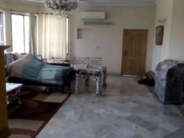 I 8/4 double story house 6 bed dd tvl kitchen servant prime location Islamabad I 8 ID 21645