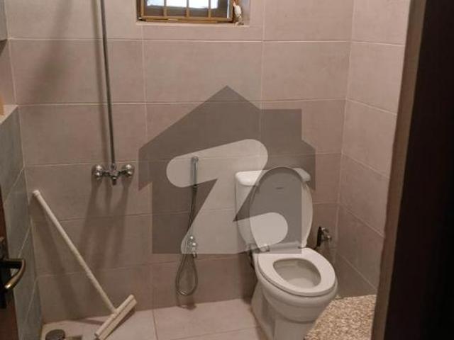 I 8/2 independent house 6 bed 6 bath 2 kitchen green lawn 280k final i 8/2