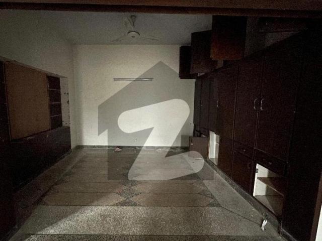I 8/3 House Sized 12 Marla For sale I 8/3