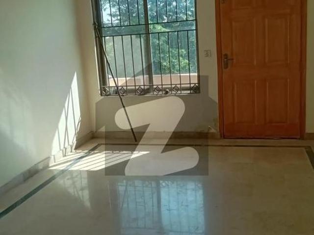 I 8/3. 40x80 kachnar Park corner Double Storey House Available For Sale Near Kachnar Park Ideal Location For More Options Available Extr land I 8/3