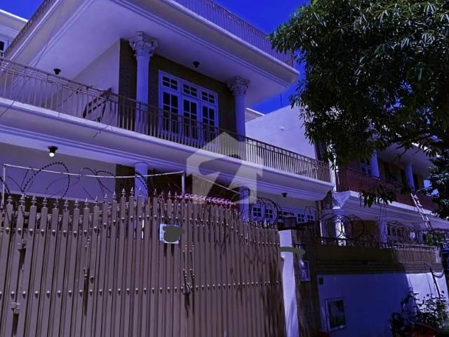 I 8/3.40x80 Duble Storey House Available For Rent Marble Flooring