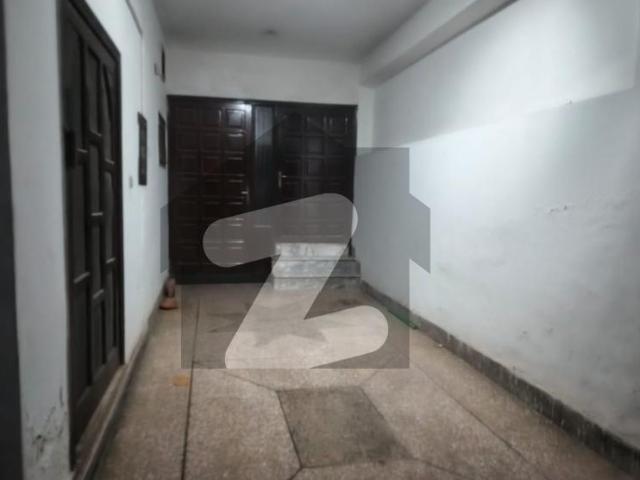 I 8/3 40x80 Double Storey House Available For Rent Solar Panels Available I 8/3