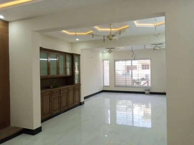 I 8 4 brand new lush double story 6 bed 7.25 Islamabad I 8 ID 66897