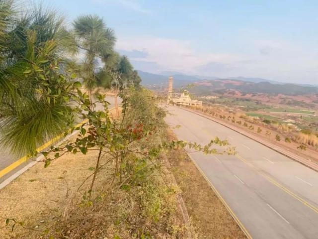 I. 8 Beautiful carnar plot For sale. Islamabad I 8 ID 66433