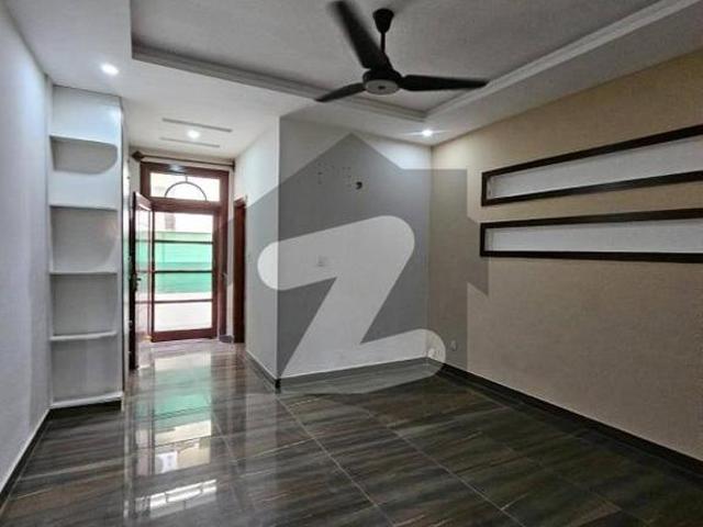 I 8 Full House Available For Rent Ideal Location I 8