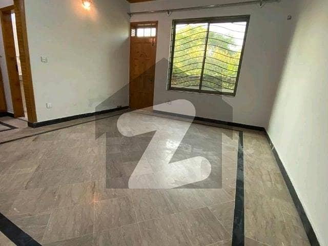 I 8 House For Rent Sized 14 Marla