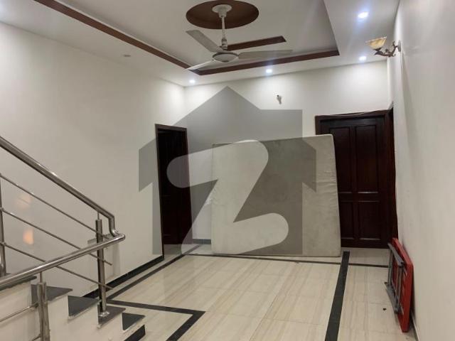 I 8 House Sized 1 Kanal I 8