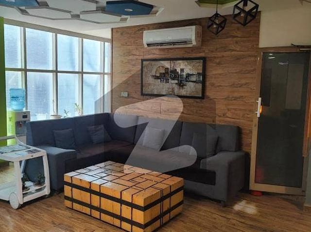 I 8 office 1500 sq. Feet best for corporate offices & multinational companies