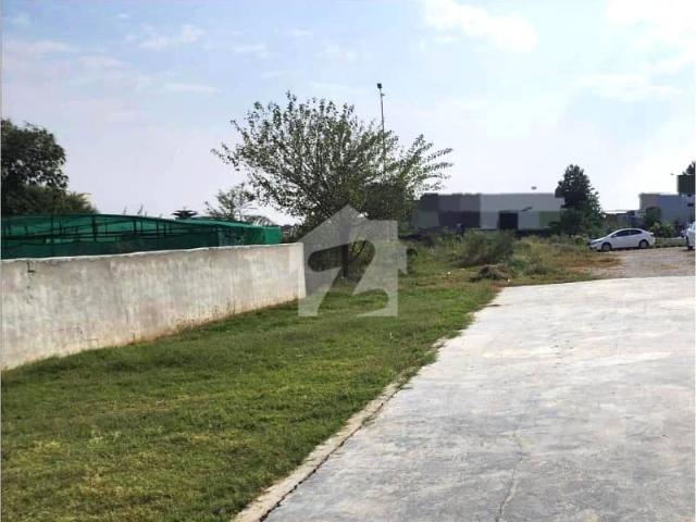 I 9 5 Kanal Plot for Sale On Best Location From Main Road
