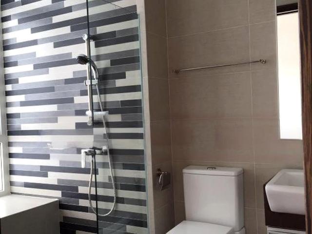 Icon @ Pasir Panjang D5, Apartment