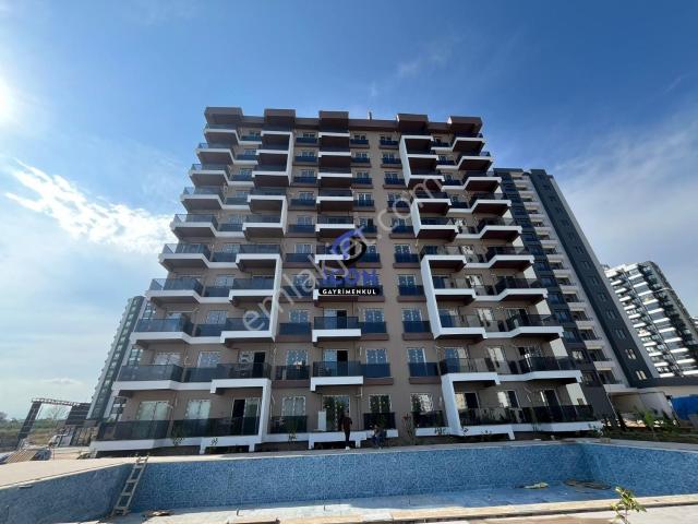 Icon'dan Deniz Mh'de Havuzlu Site İçerisinde 1+1 Daire