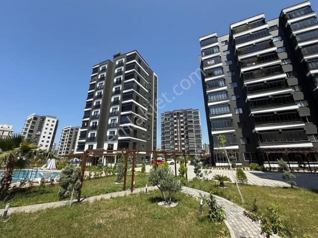 Icon'dan 75.yıl Mah'de Merkezi Konum Geniş Oturumlu Şık 2+1